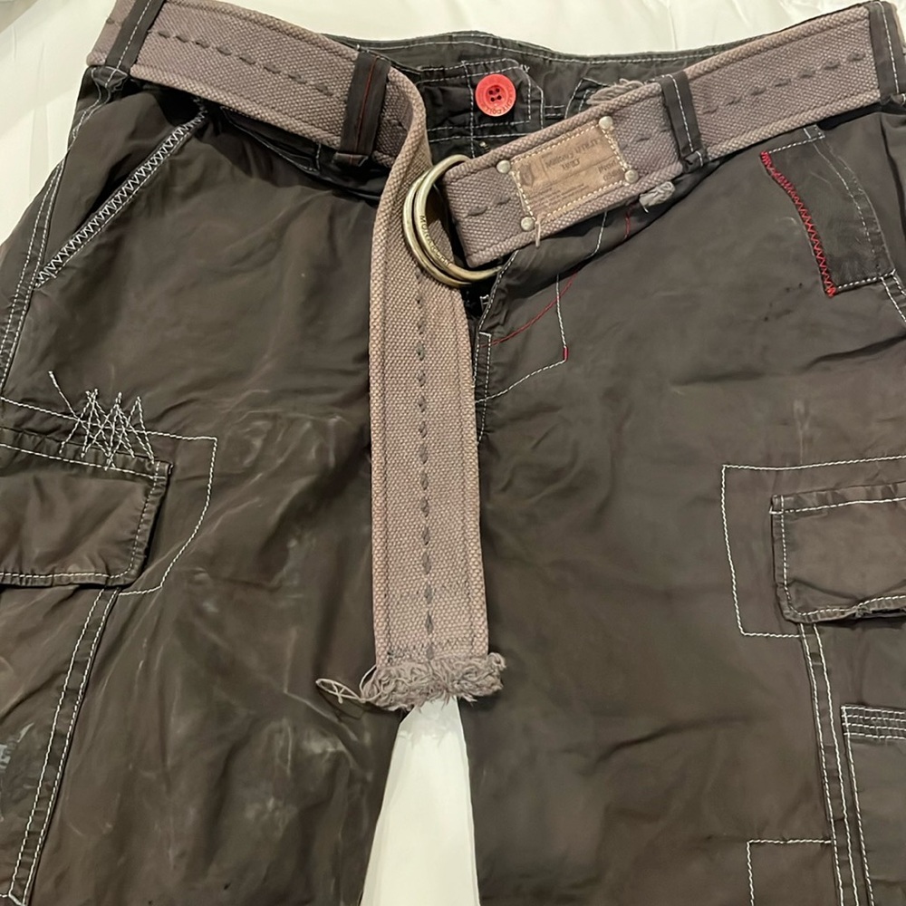 Monarchy, men’s size medium charcoal gray cargo shorts